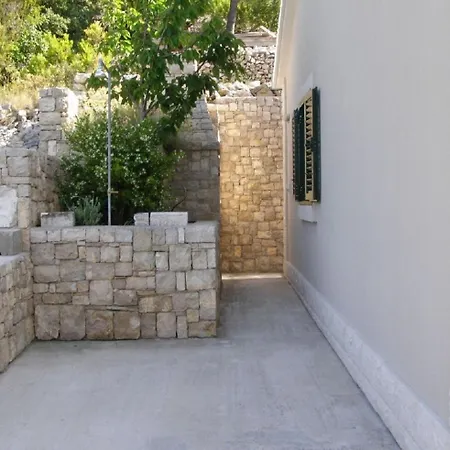 Semesterbostad House Vers